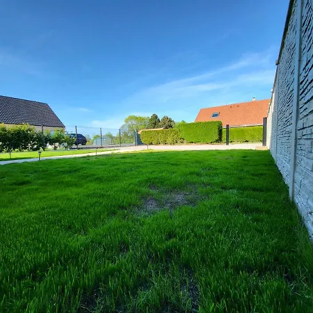 Holiday home La Maison Des 8 Personnes Ghyvelde