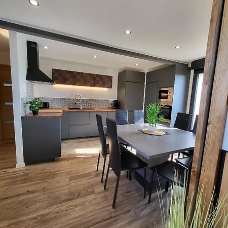 Holiday home La Maison Des 8 Personnes Ghyvelde